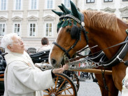 Maulgabe beim Georgiritt